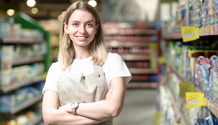 Sales-Assistant-in-supermarket